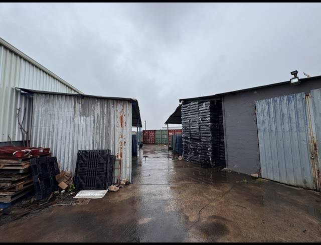 2,278M² WAREHOUSE TO LET IN GLEN ANIL